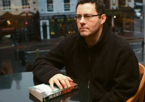 0b8077c06a920a82390af2.L._V359458983_SY470_