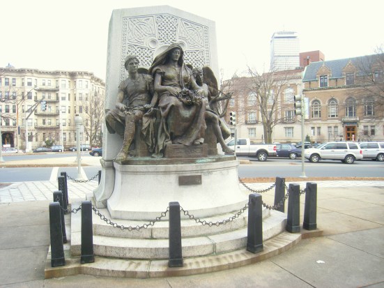 John_Boyle_O'Reilly_Memorial_-_Boston,_MA_-_IMG_2998.JPG